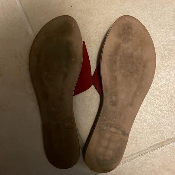 Beach By Matisse Red Sandals - Picture 2 of 2